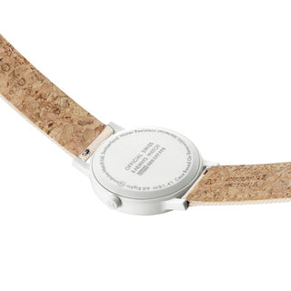 essence Solar, Weiss, 41 mm	, Ansicht des Gehäusebodens mit Mondaine Gravur