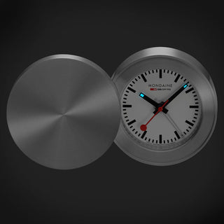 Silberfarbene Reisewecker, 5 cm	, Nachtansicht, Super-LumiNova®